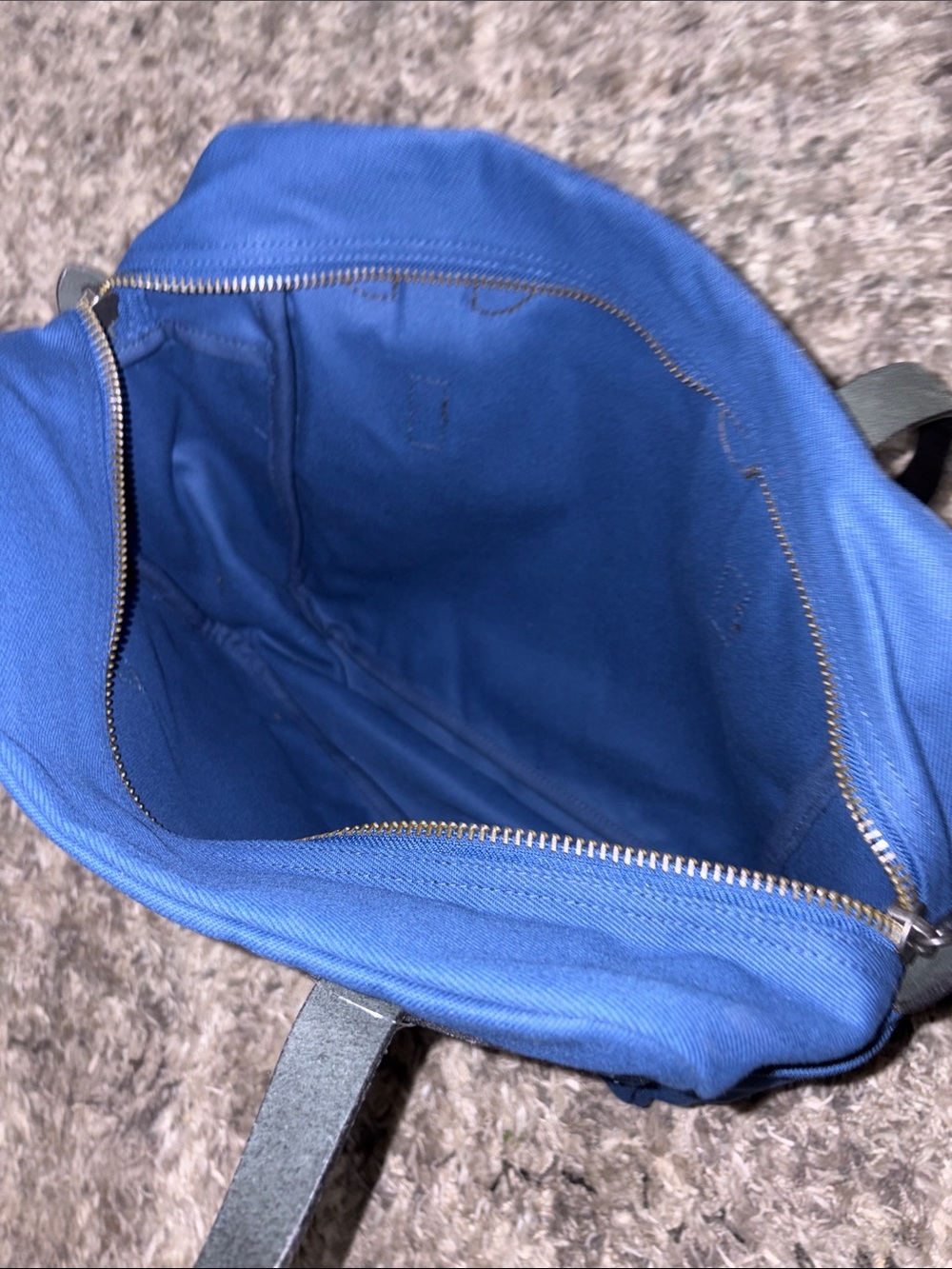 Filson Hermlock Tote with Black Leather Handles - Picture 7 of 13